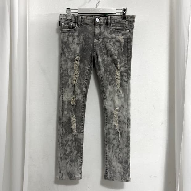Gray Distressed Skinny Pants