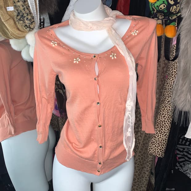 나나 하치st 로맨틱 코랄 비즈 가디건