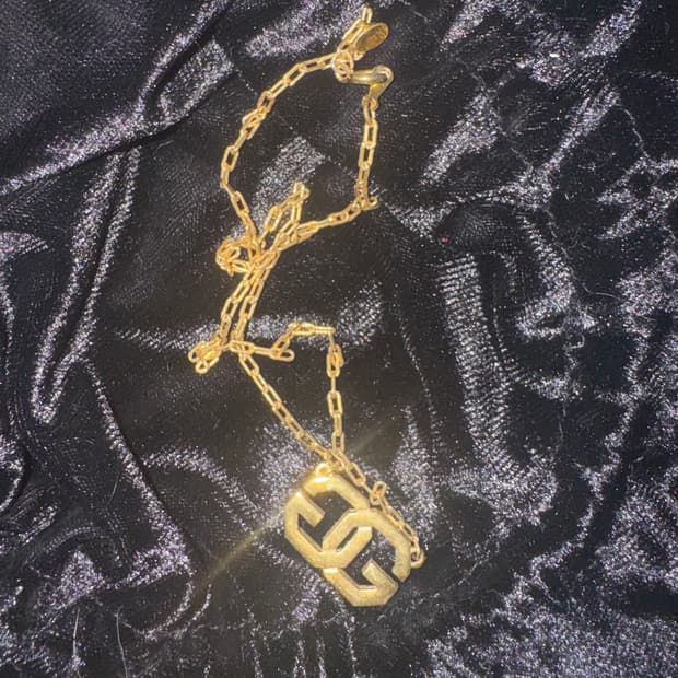 돌체앤가바나 목걸이 오사카 샤넬빈티지 마드모아젤 오렌지스트릿