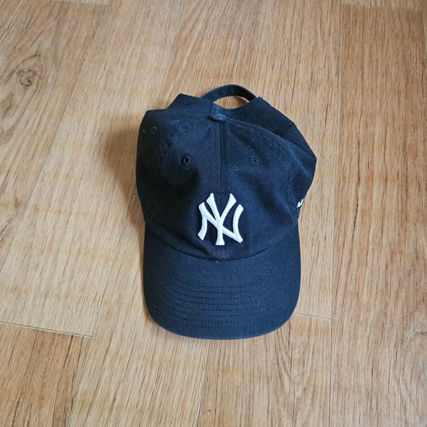 47브랜드 NY 볼캡 