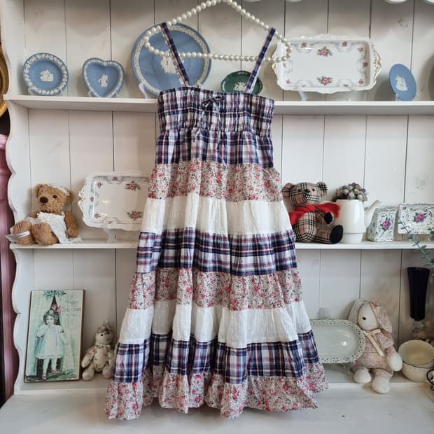 클레프 드 솔(CLEF DE SOL) 체크&플라워 패치원피스