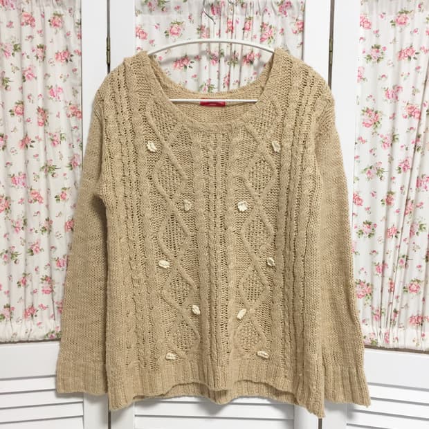 빈티지 어스뮤직 레드라벨 꽃 니트