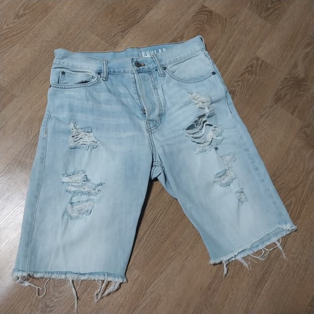 H앤M 남성28 인치 청 반바지 