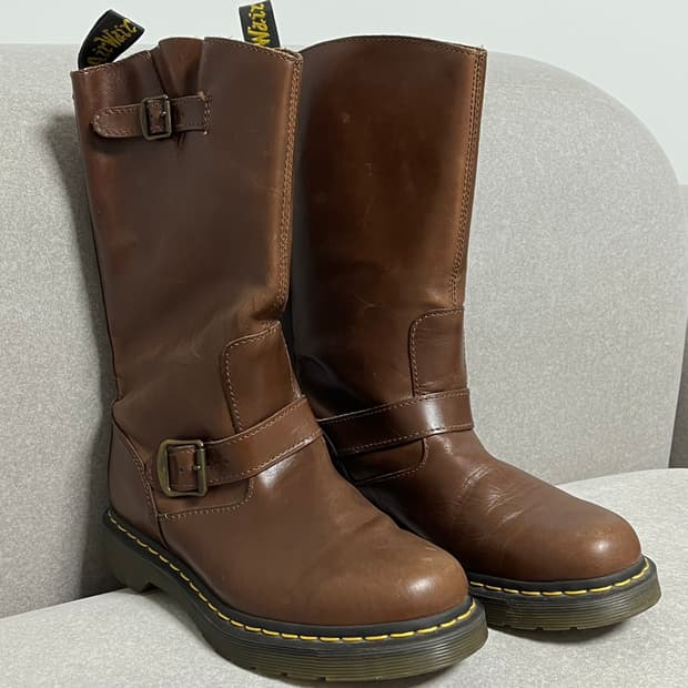 닥터마틴 부츠 250