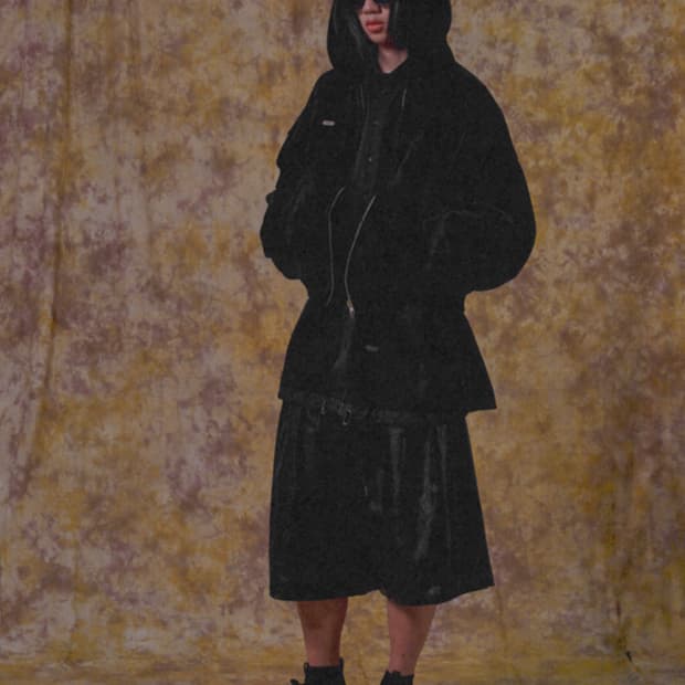 아조바이아조 후드 집업