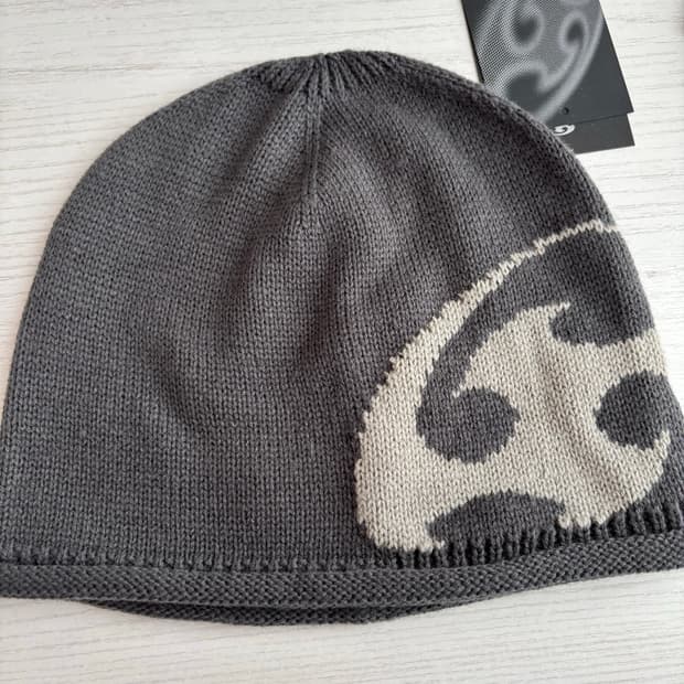 산산기어 비니 24ss 모자 차콜 새상품 수수료 없음 배송비포함