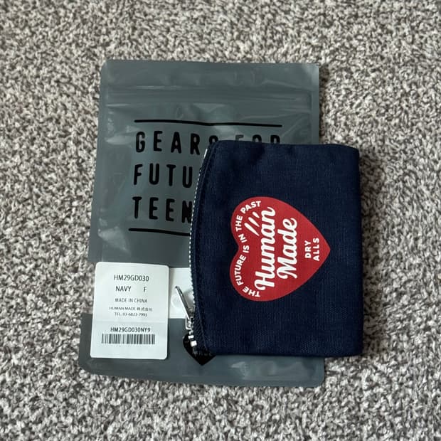 휴먼메이드 하트 카드케이스 네이비