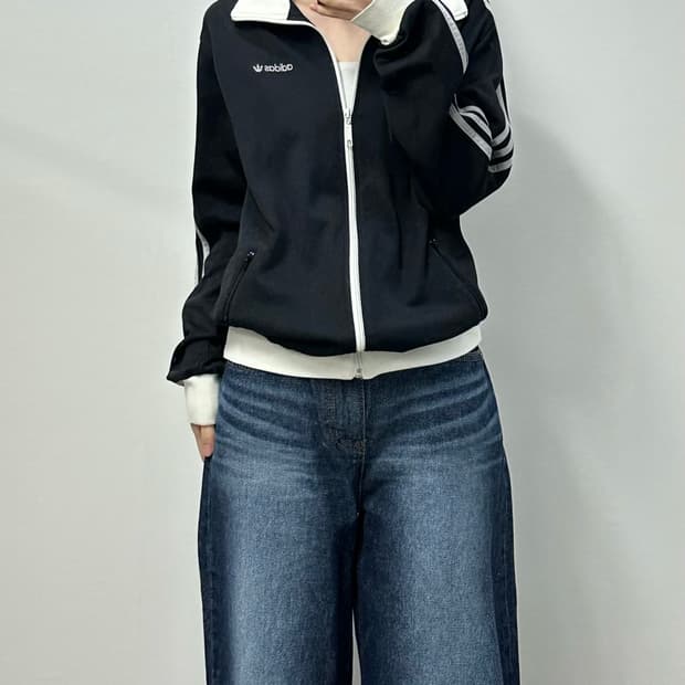 아디다스 00s 베켄바우어 루즈핏 블랙 져지