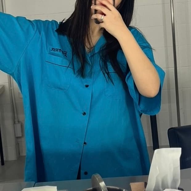 빈티지 블루 셔츠