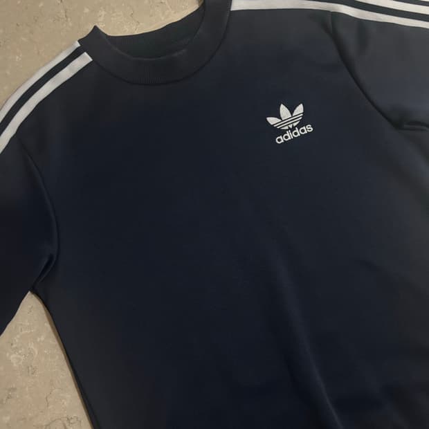 아디다스 반팔 (남색)