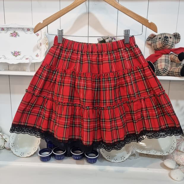 레드 타탄 체크 레이스 프릴 스커트