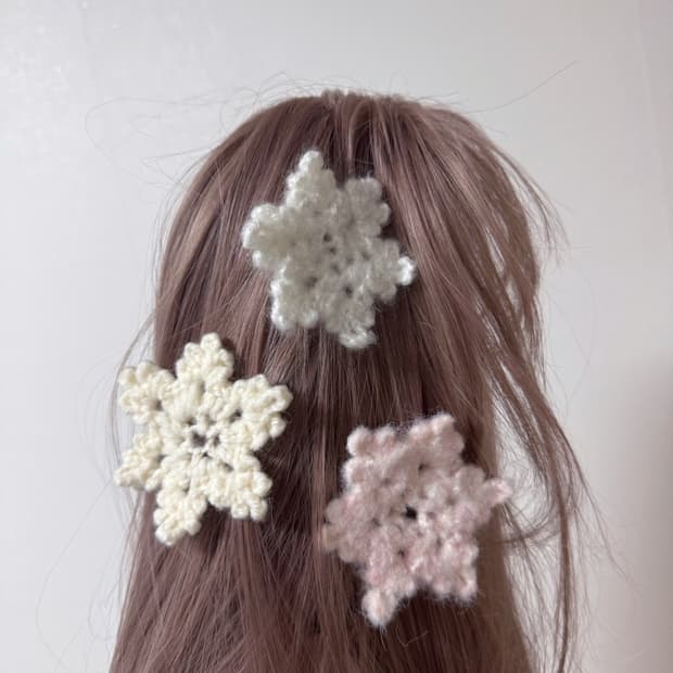 눈꽃 뜨개 머리핀 