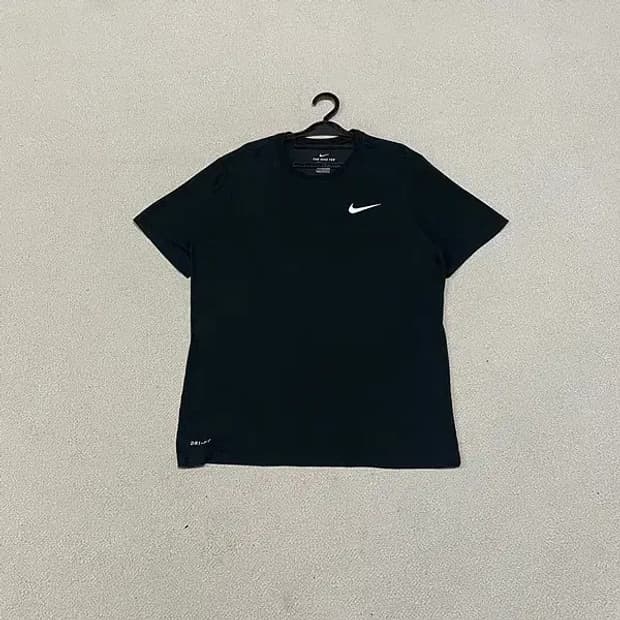 M 나이키 라운드 반팔티 N.4214