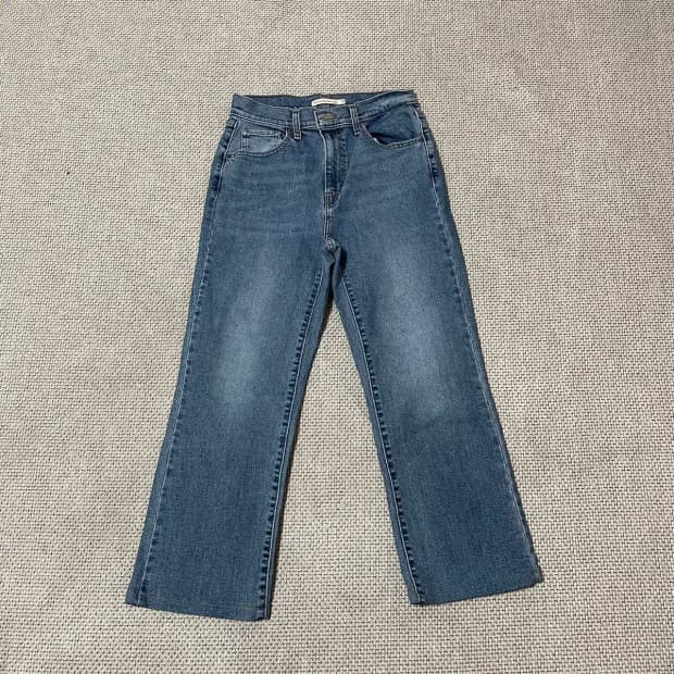 28 리바이스 하이웨스트 크롭 플레어진 청바지 N.9456