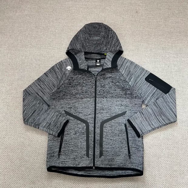 L 데상트 후드집업 자켓 N.8671