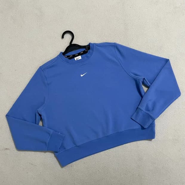 M 나이키 크롭 여성 맨투맨 B.4398