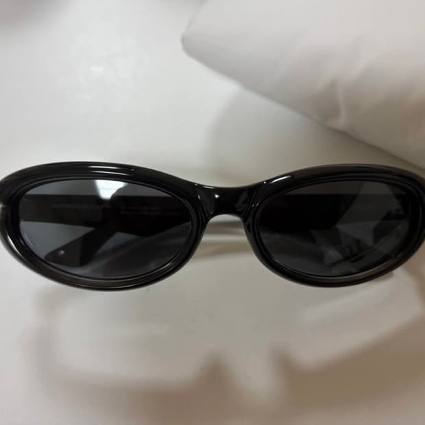 보니클라이드 그루피 선글라스