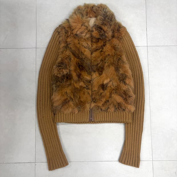 Rabbit fur knit zip up 