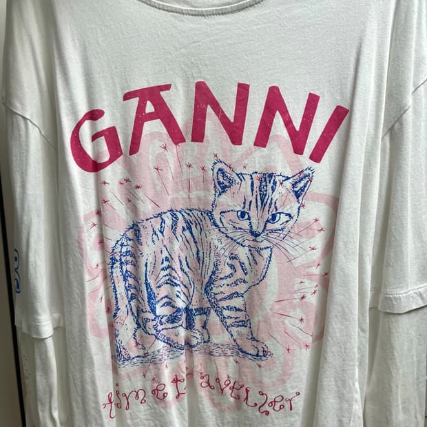가니ganni 롱슬리브