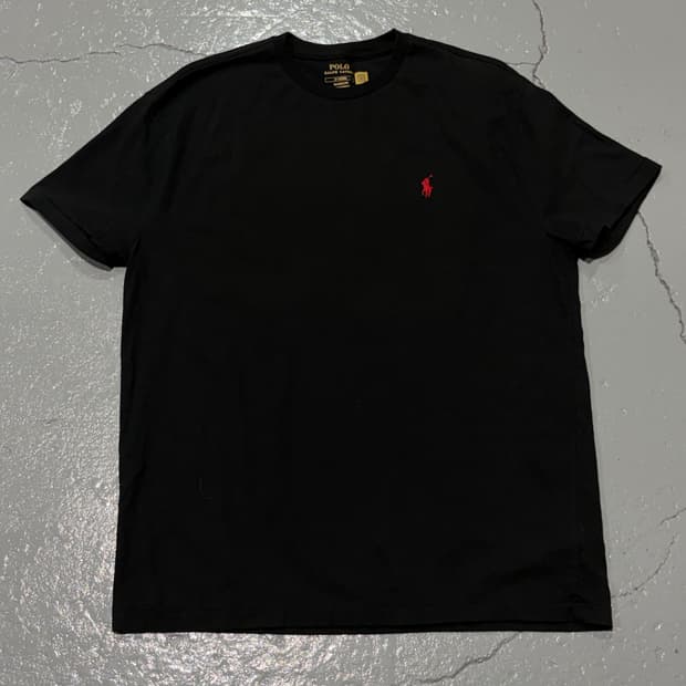 폴로 랄프로렌(Polo Ralph Lauren) 블랙 반팔 티셔츠