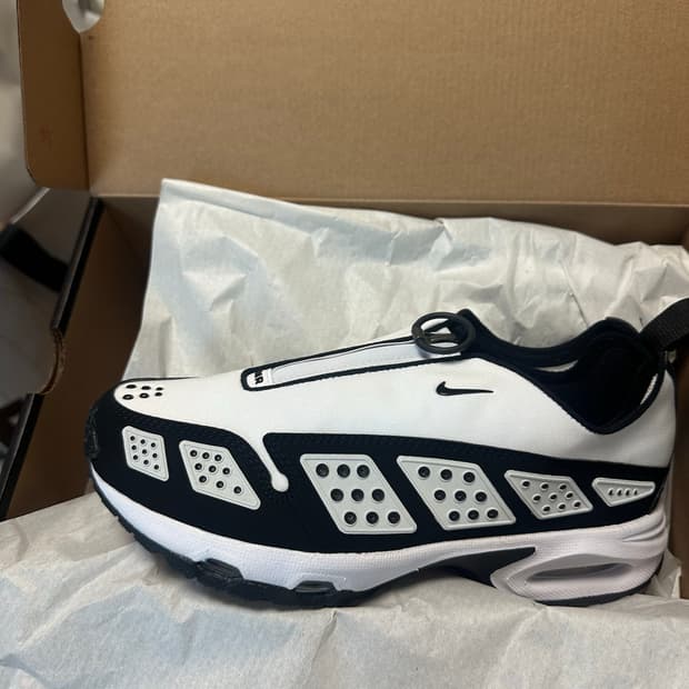 (W) 나이키 에어맥스 SNDR 화이트 앤 블랙