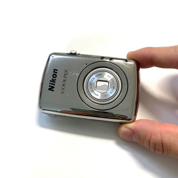 니콘 쿨픽스 S01 디지털 카메라