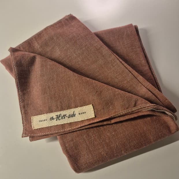 The Hill-Side 셀비지 샴브레이 스카프 Plum Violet