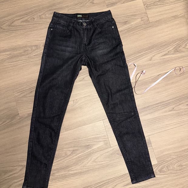 로우라이즈 스키니진 블랙데님팬츠