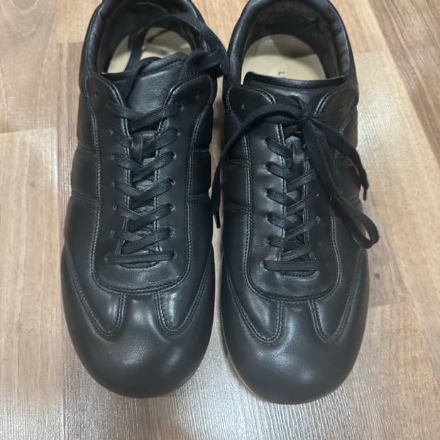 르메르 소프트러너 블랙 44사이즈