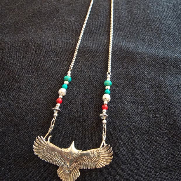 3Cross silver egle Navaho nacklace