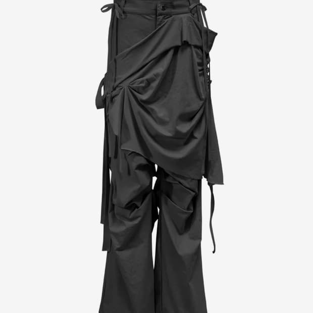 정도 LAYERING BY PANTS . BLACK