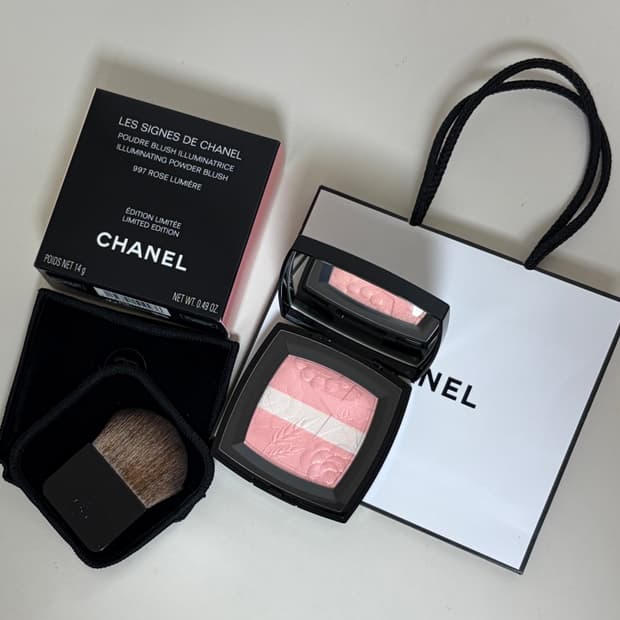새상품) 샤넬 레 사인 드 블러쉬 997 로즈 뤼미에르 