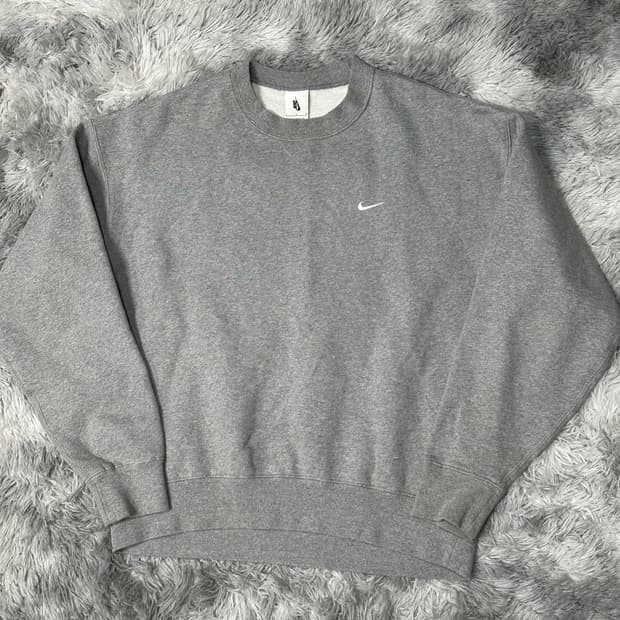 나이키 NRG 솔로스우시 그레이 맨투맨 L