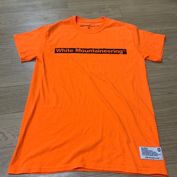 0)White Mountaineering 화이트 마운티어링 로고 반팔티