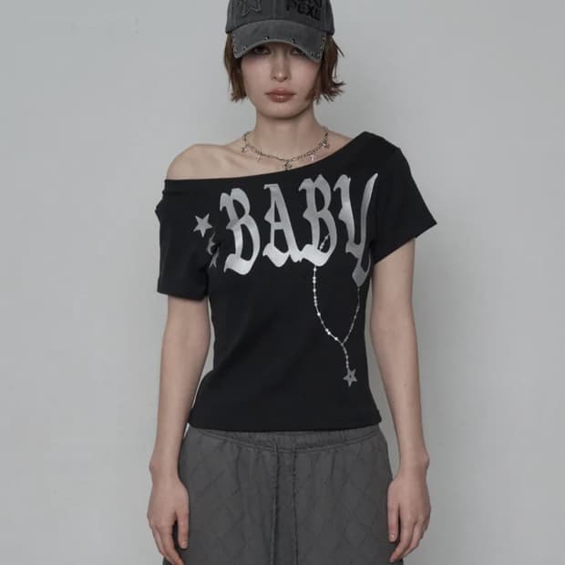 셋업이엑스이 BABY WIDE NECK TOP 원숄더
