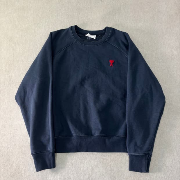 95 아미 자수 스몰로고 네이비 맨투맨 