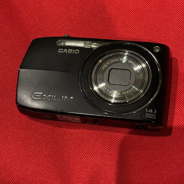 카시오 엑슬림 Z2300 빈티지 카메라