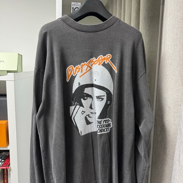 Sober goods 소버 가먼트다이 차콜 롱슬리브 세인트미카엘 메이드원