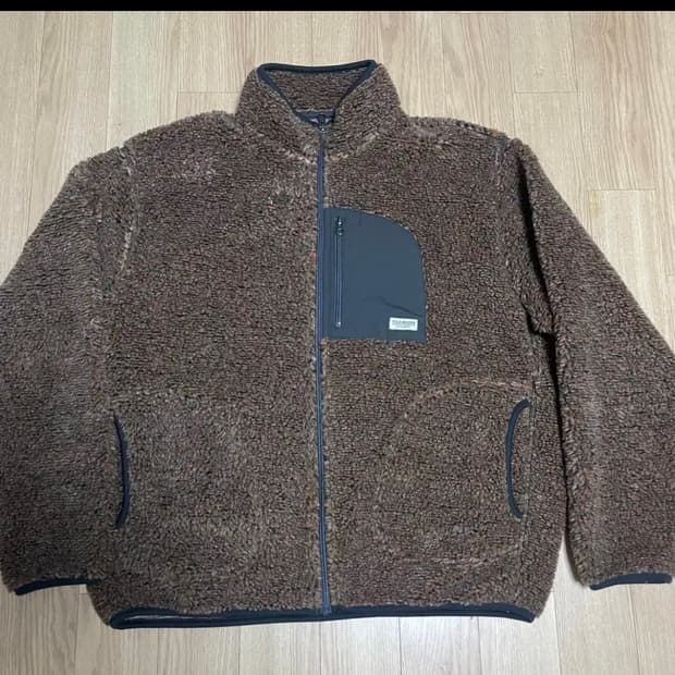 와일드브릭스 플리스 L 새상품