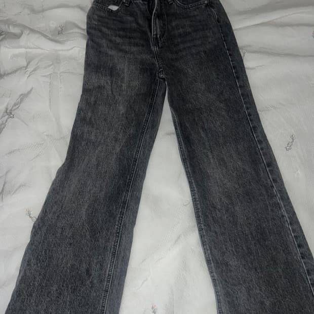 올디너리 홀리데이 흑청바지 싸게 팔아요