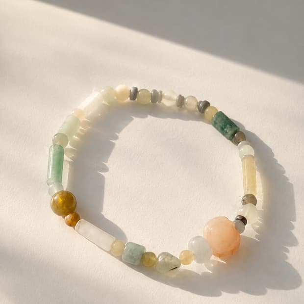 Lotus Reverie 연꽃 비즈 팔찌