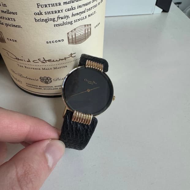 디올 빈티지 시계