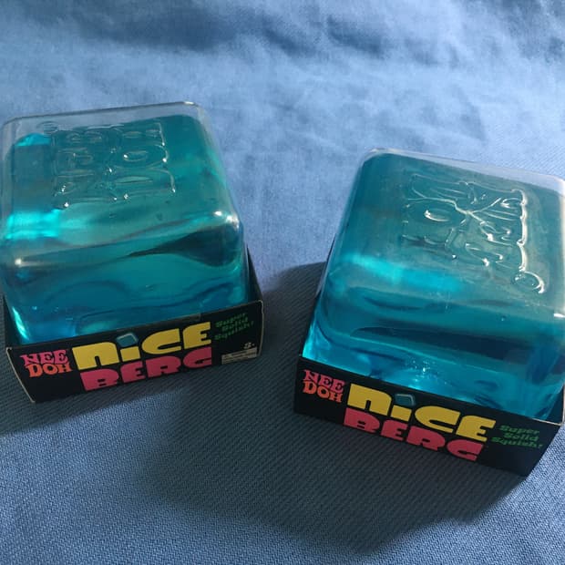 니도(nee doh) 대왕 스퀴시 판매합니다