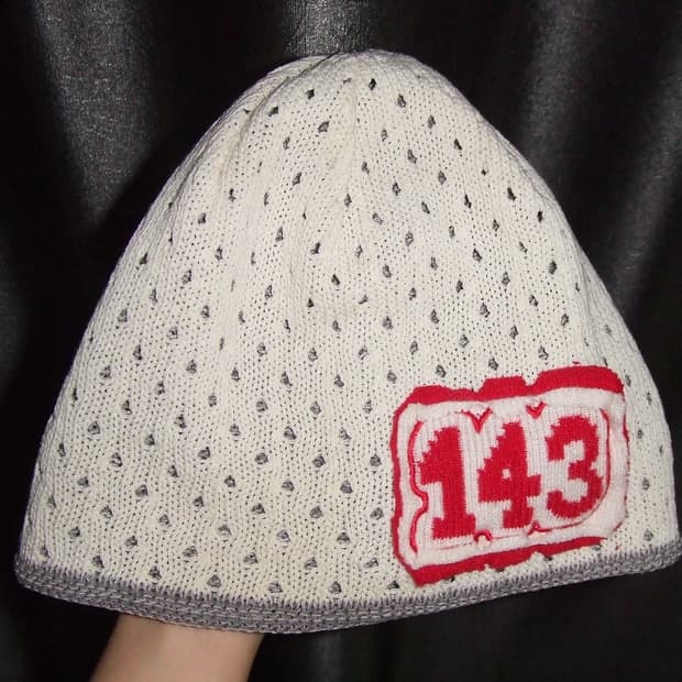 Sculptor Reversible Knit Beanie
