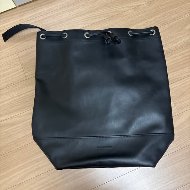 HARBOR HQ 가죽 크로스 슬링백