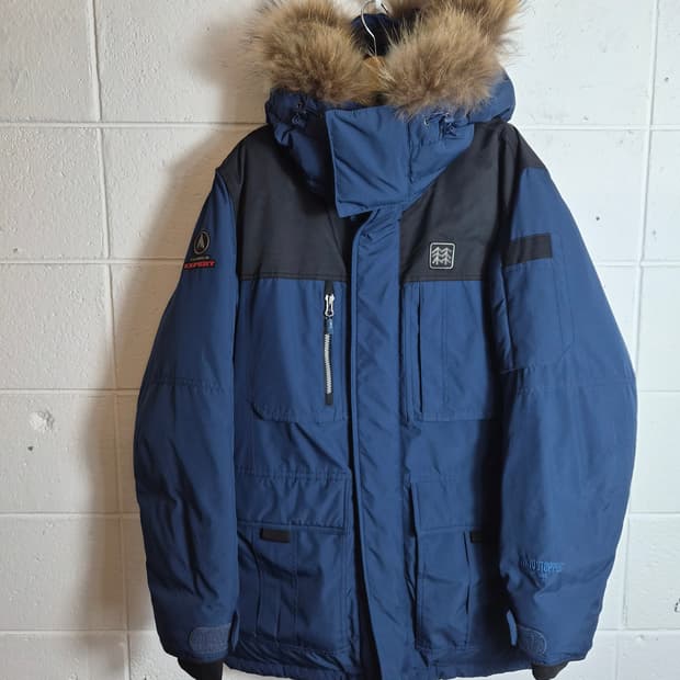 100) 코오롱 스포츠 윈드스토퍼 덕다운 패딩 팝니다