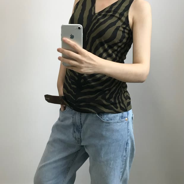 Moga 모가 지브라 나시