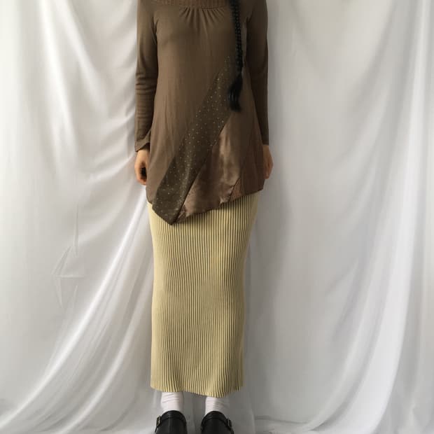 Patch work unbalanced high neck sleeve