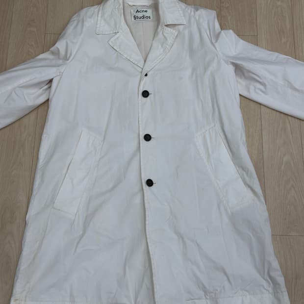 아크네 스튜디오 아이보리 포인트 봄 코트