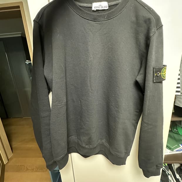 스톤아일랜드 맨투맨